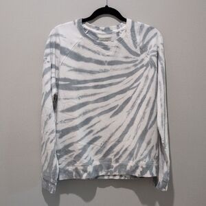 Lucky Brand Gray and White Sweatshirt